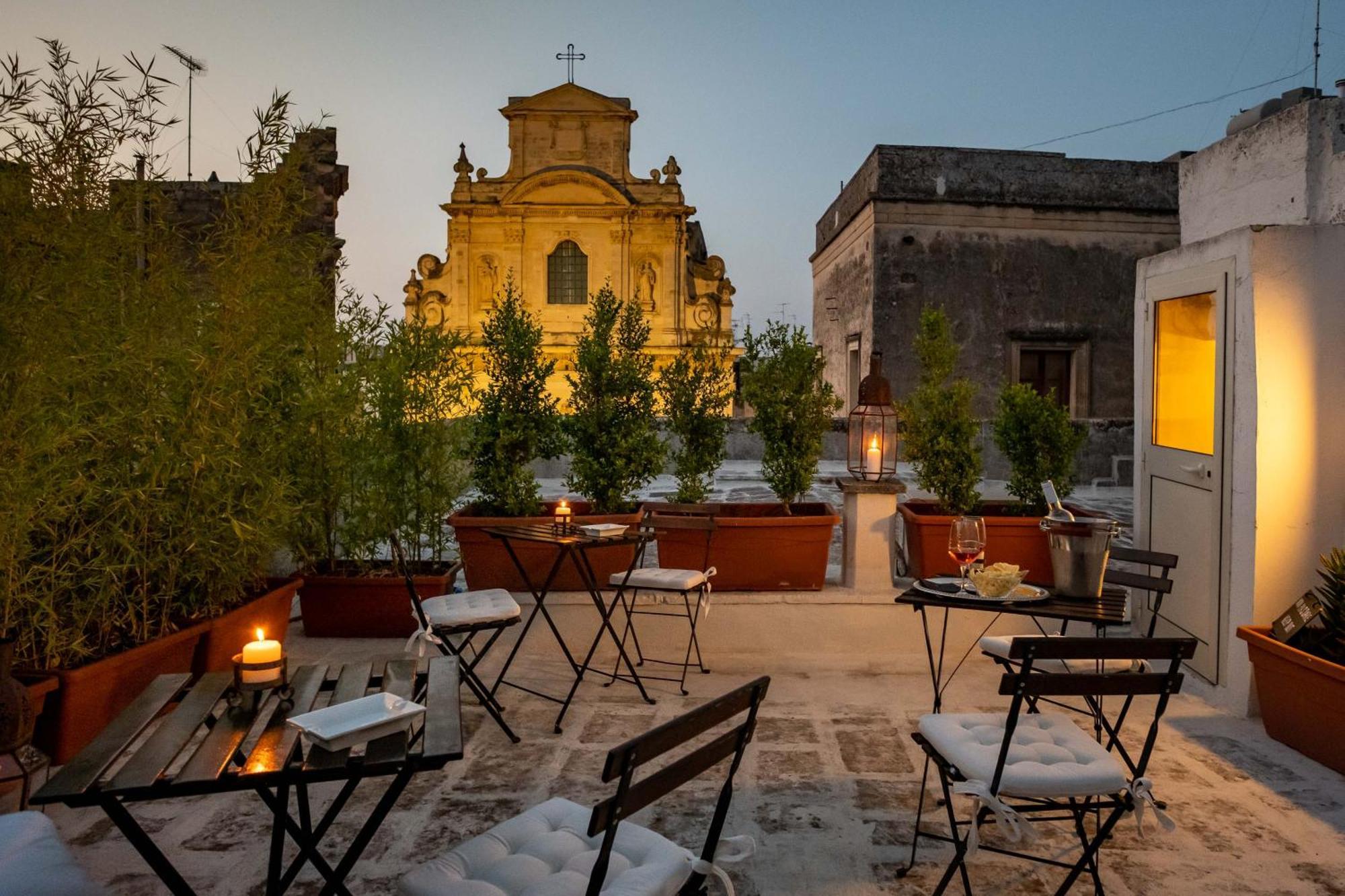 Palazzo Guido Bed & Breakfast Lecce Exterior photo